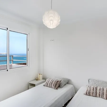 Apartment Impresionante Atico, Primera Liinea Playa, Vistas Al Mar, Piscina Comunitaria